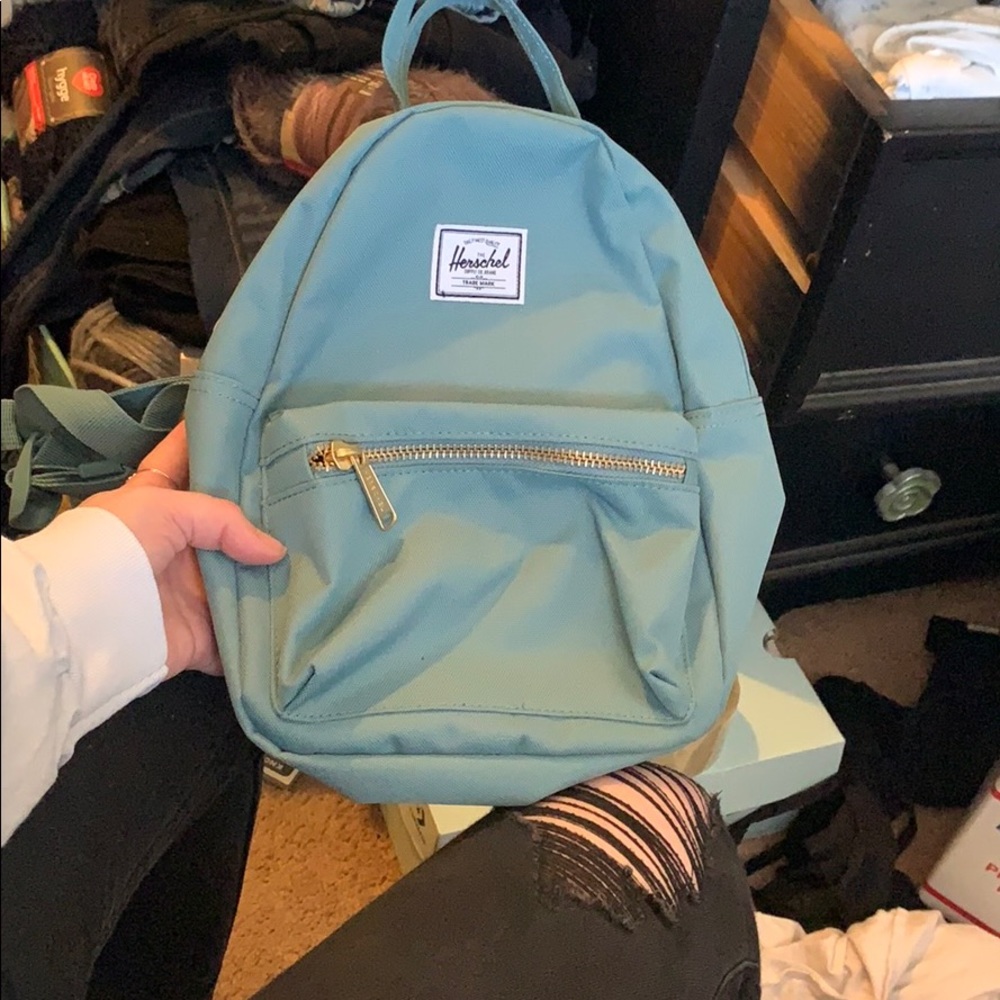 small hershel backpack